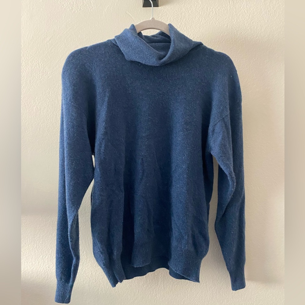 100% Cashmere Sweater